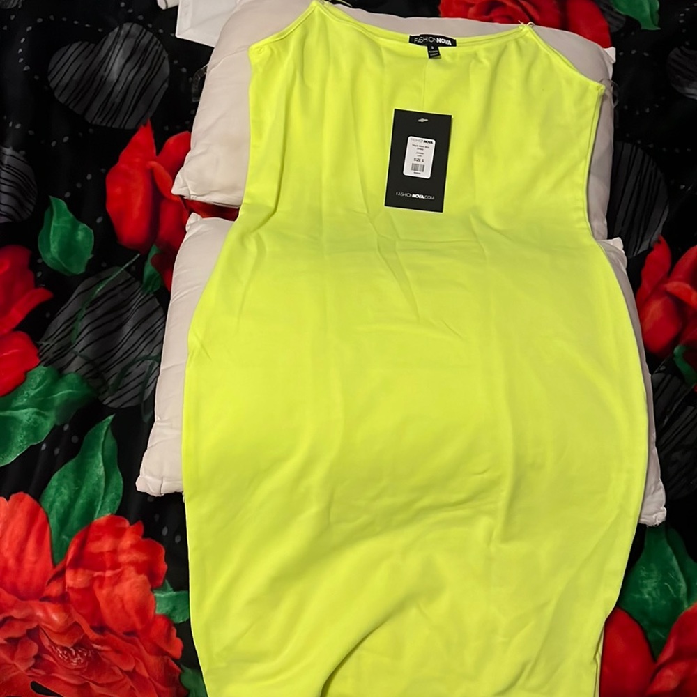 Kayla cami slip dress lime size small